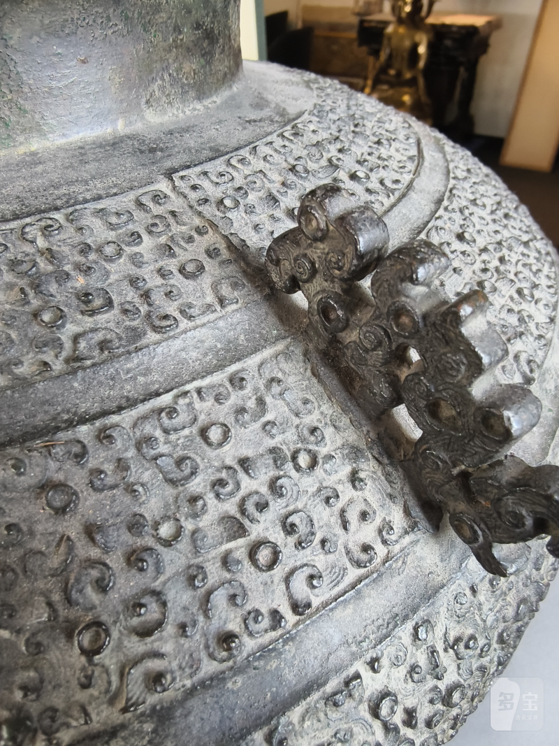 An archaic bronze vessel 'ling' - 图15